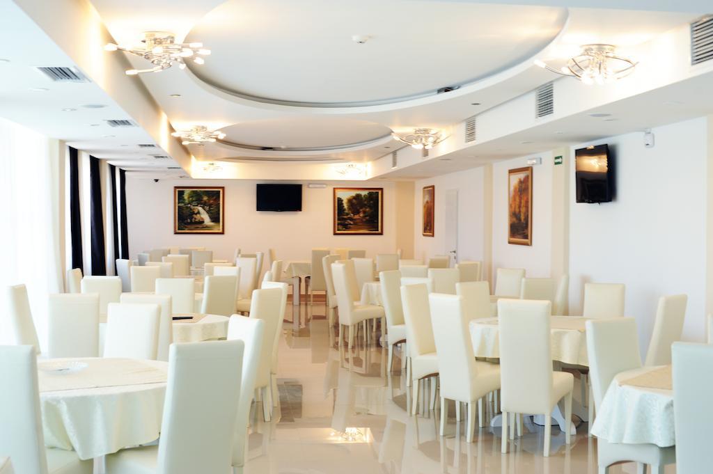 Garni Hotel Crystal Ice Ni Dış mekan fotoğraf